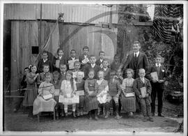 Retrato de professor e alunos