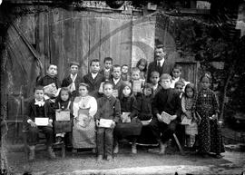 Retrato de professor e alunos