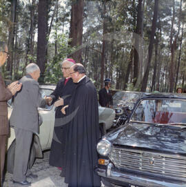 Visita do Bispo da Diocese do Porto, D. António Ferreira Gomes, a Chave