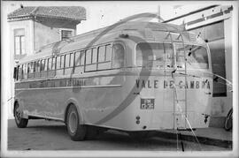 Camionetes amarelas
