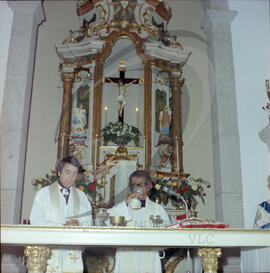 Visita do Bispo da Diocese do Porto, D. António Ferreira Gomes, a Chave