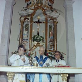 Visita do Bispo da Diocese do Porto, D. António Ferreira Gomes, a Chave