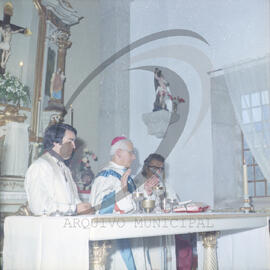 Visita do Bispo da Diocese do Porto, D. António Ferreira Gomes, a Chave
