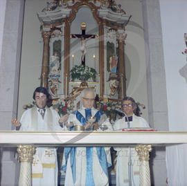 Visita do Bispo da Diocese do Porto, D. António Ferreira Gomes, a Chave