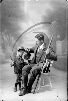 Retrato de homem e criança