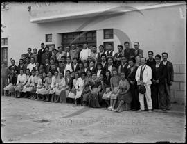 Retrato de grupo de operários fabris