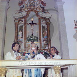 Visita do Bispo da Diocese do Porto, D. António Ferreira Gomes, a Chave