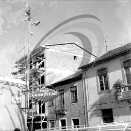Edifício de habitação em construção
